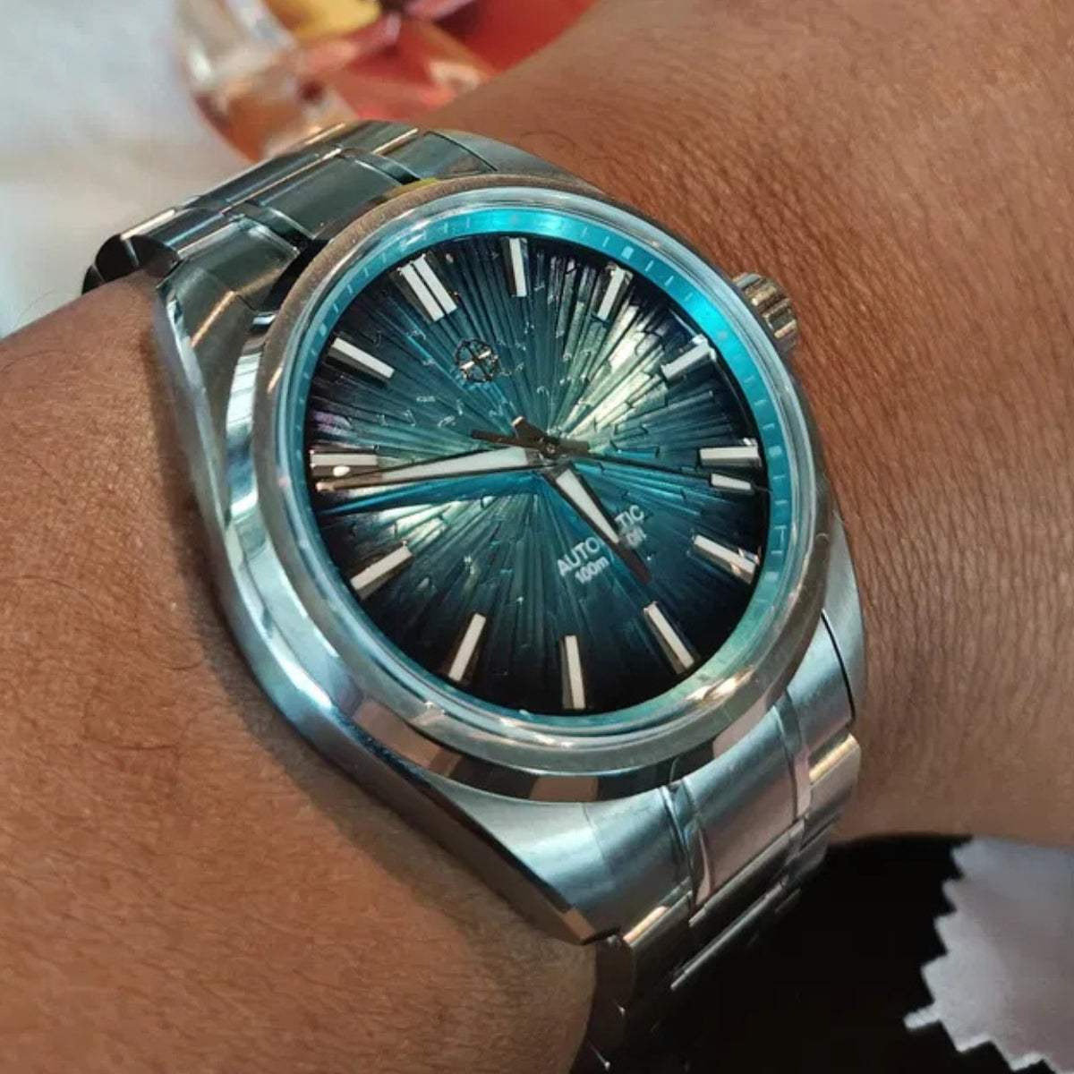 Aqua Shard customer wrist photo