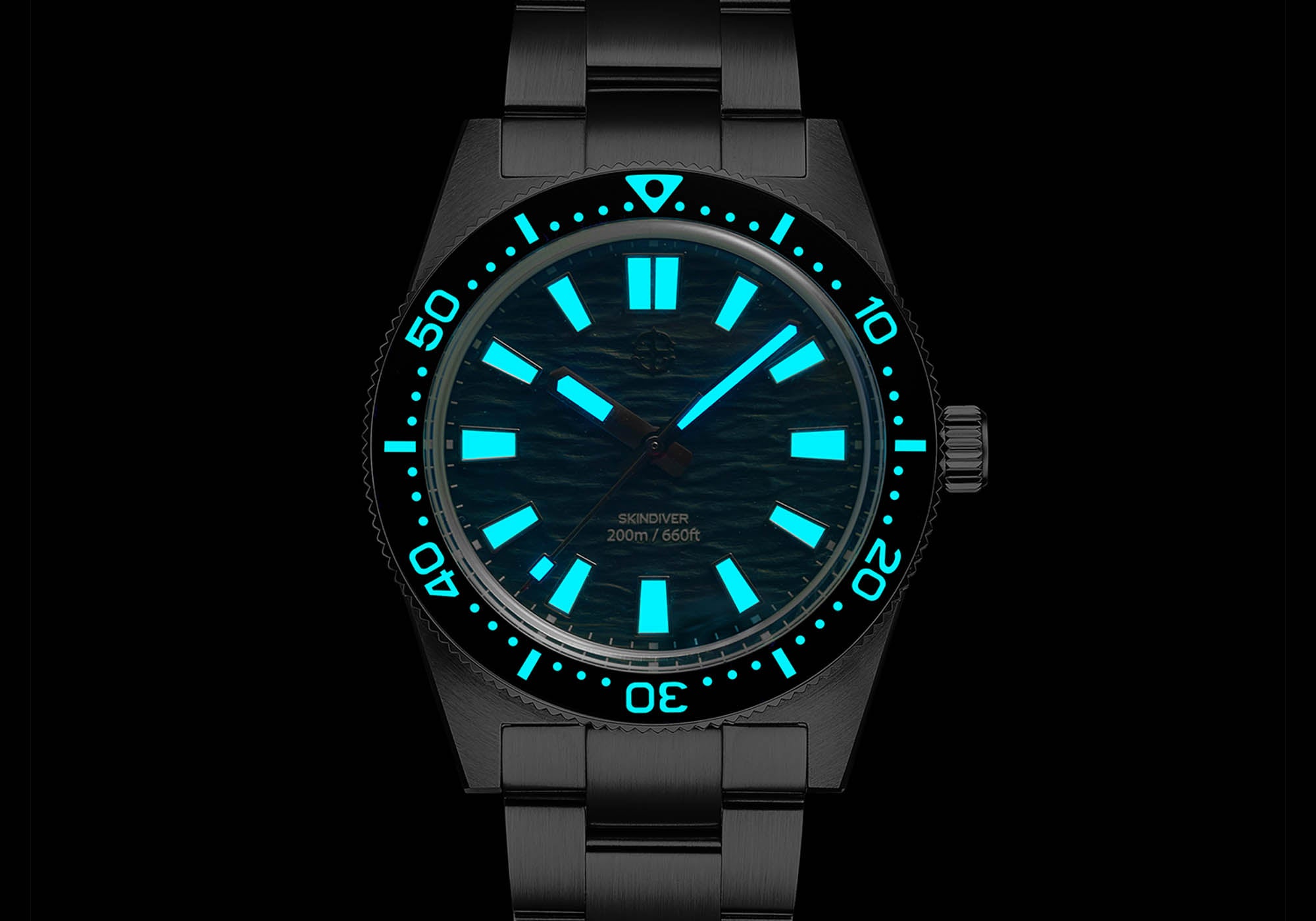 Tidal Deep Navy Wave Dial Quartz Watch | AETHELSOHN