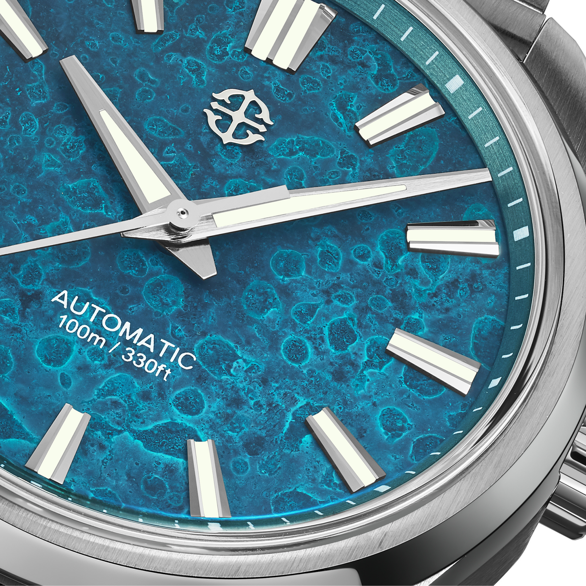 Aqua Shard box-domed sapphire crystal side view