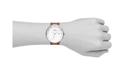 40mm watch on 4.0 cm wrist